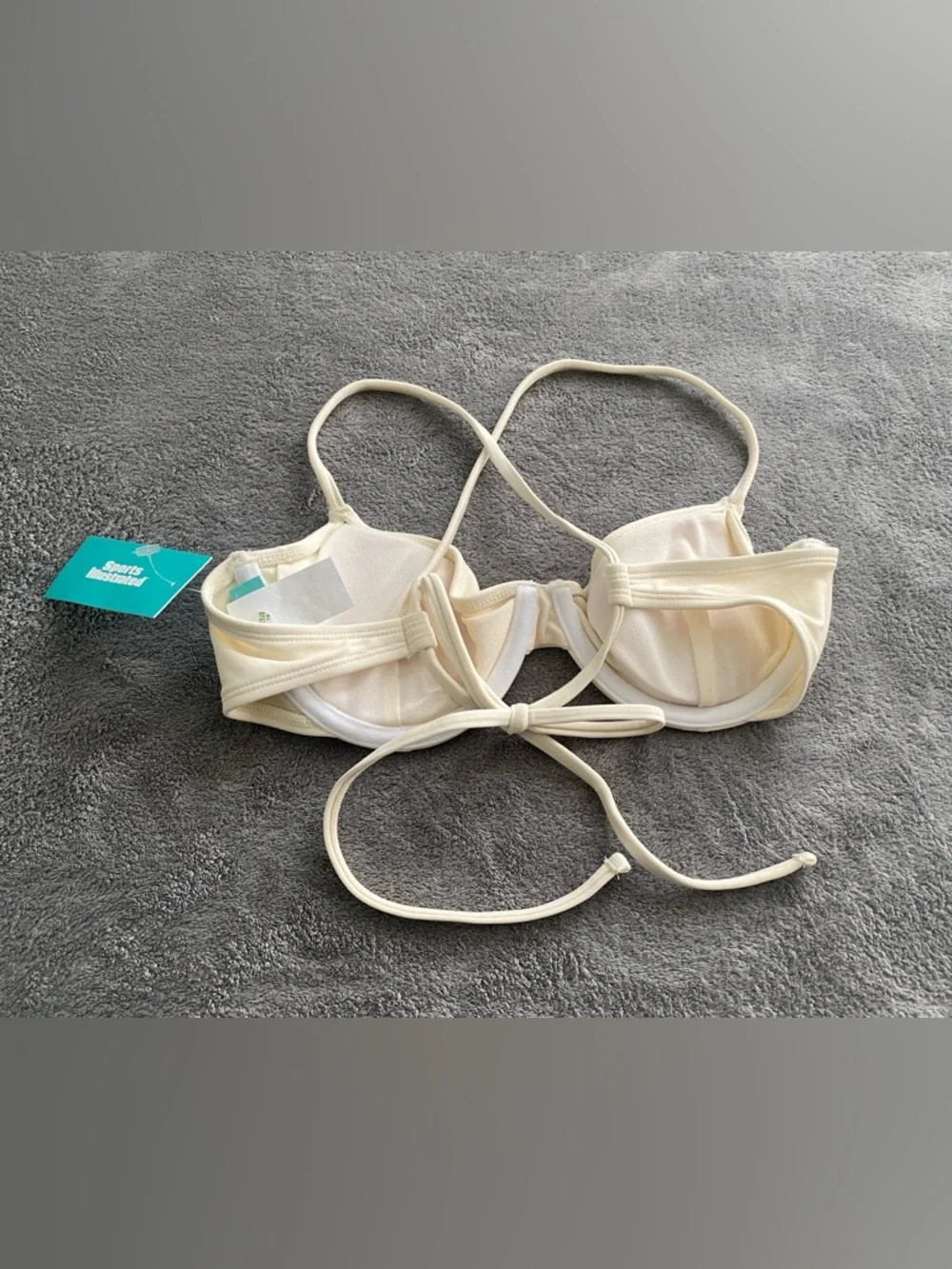 Sports Illustrated Cream Underwire Bikini Top Size Small